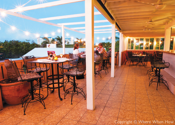 A photograph of Pizza Pizza La Terrazza, Grace Bay Plaza, Providenciales (Provo), Turks and Caicos Islands.